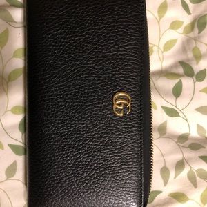 Gucci wallet